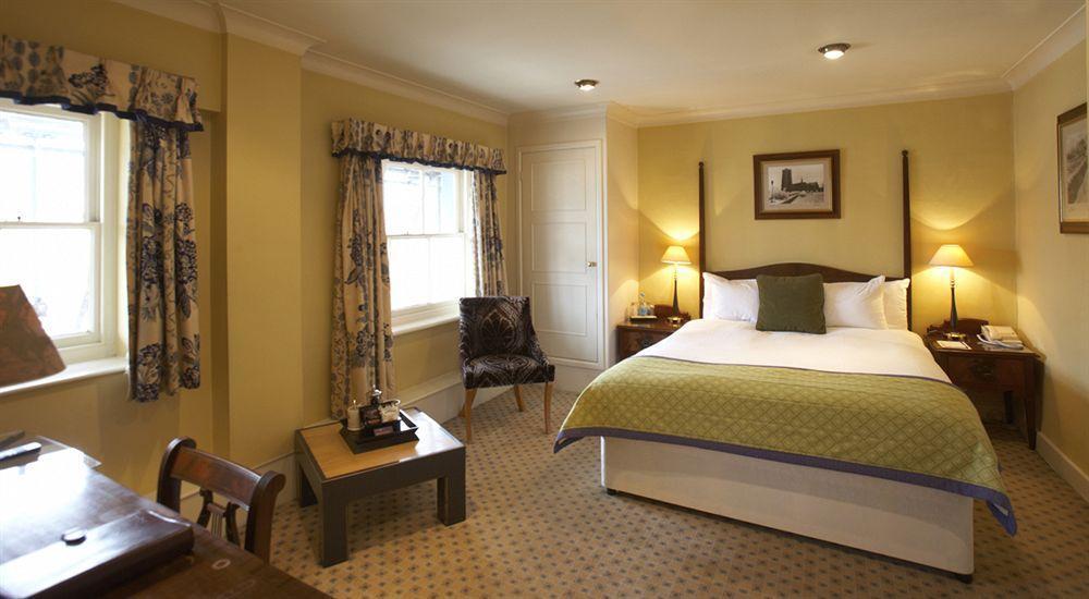 Angel Hotel Bury St. Edmunds Esterno foto